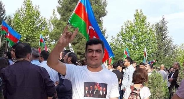 Эмин Ахундов. Фото: https://www.facebook.com/photo/?fbid=889530969412445&set=a.109006484131568 принадлежит компании Meta деятельность которой запрещена в России